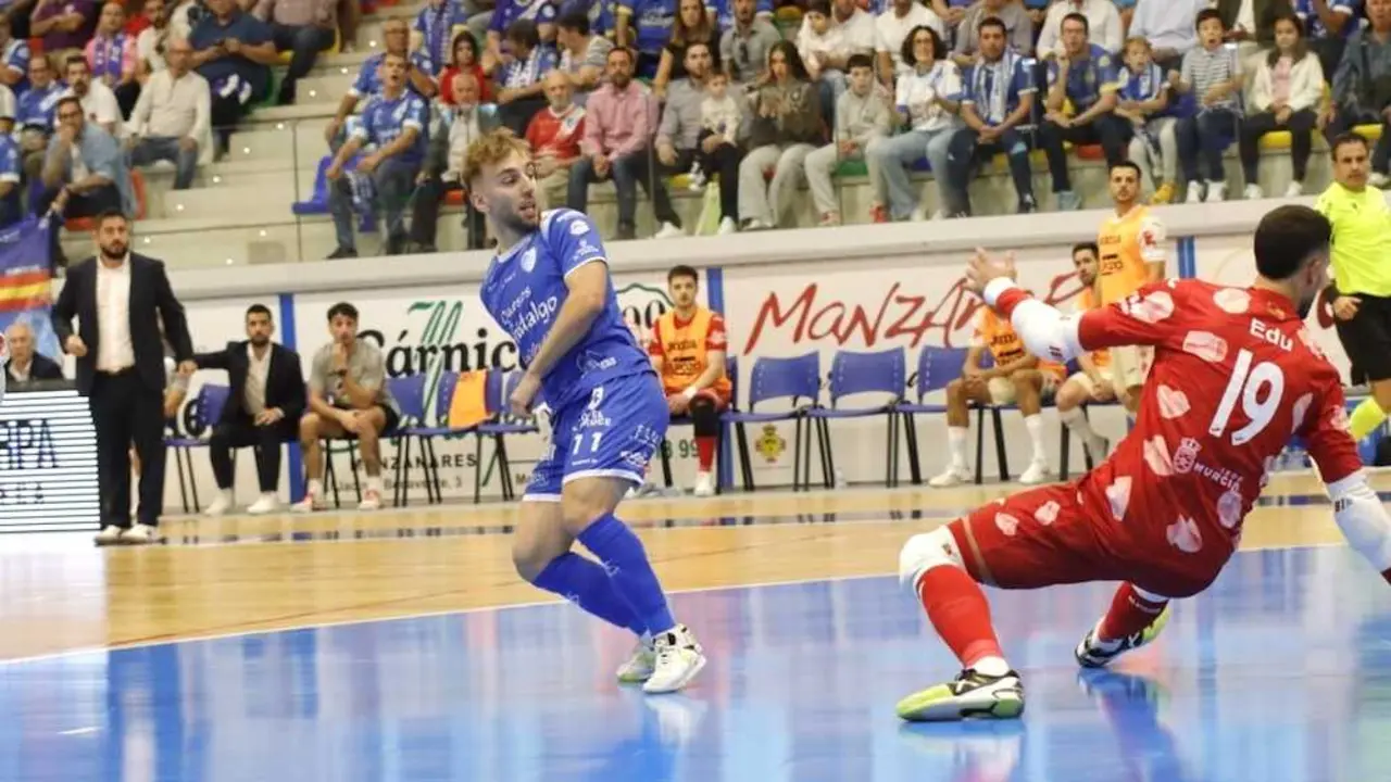El Quesos El Hidalgo Manzanares pierde su imbatibilidad contra ElPozo Murcia (2-3)