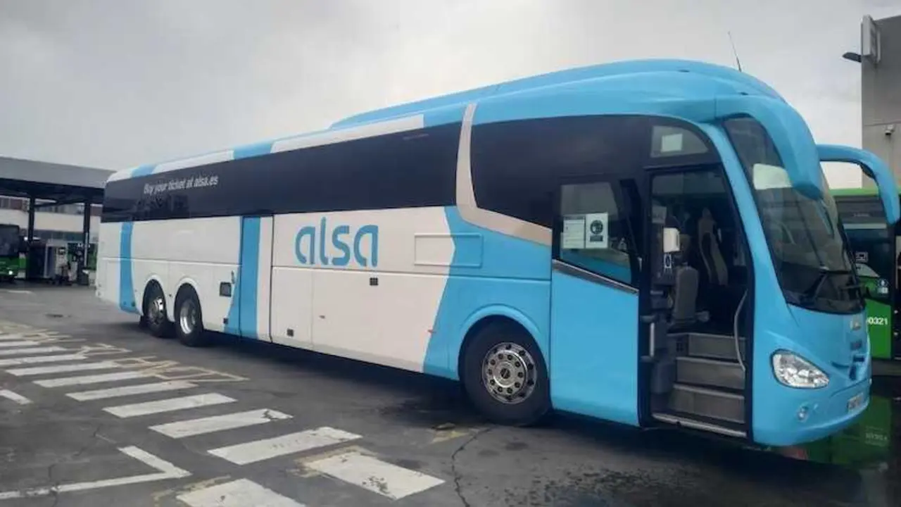 El personal de ALSA en la línea Madrid-Toledo se moviliza para reclamar mejoras salariales