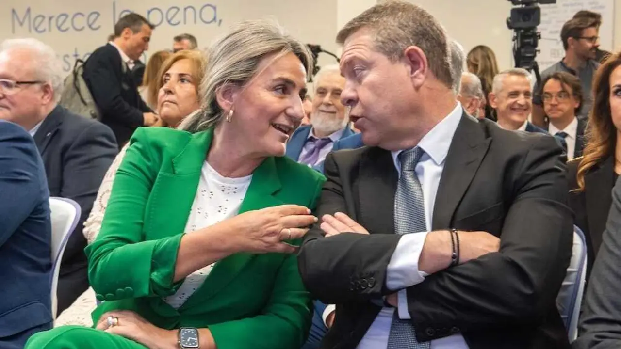 En la imagen de archivo la delegada del Gobierno, Milagros Tolón, junto al presidente de Castilla-La Mancha, Emiliano García-Page