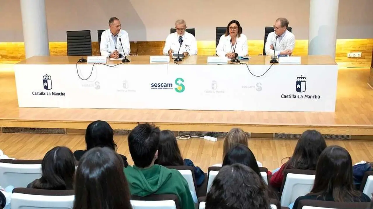 Estudiantes de Medicina de la UAH inician su formación práctica en Guadalajara