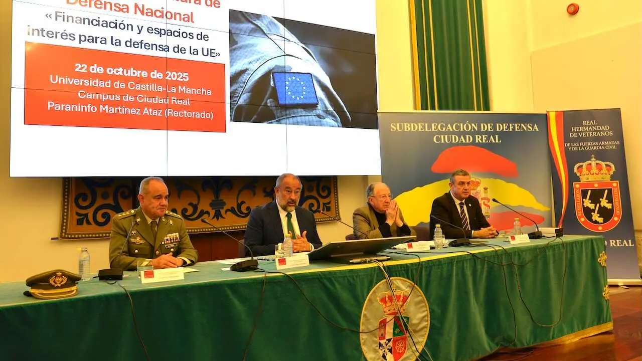 Personal militar y civil reflexiona en la UCLM sobre cuestiones de interés para la defensa de la Unión Europea