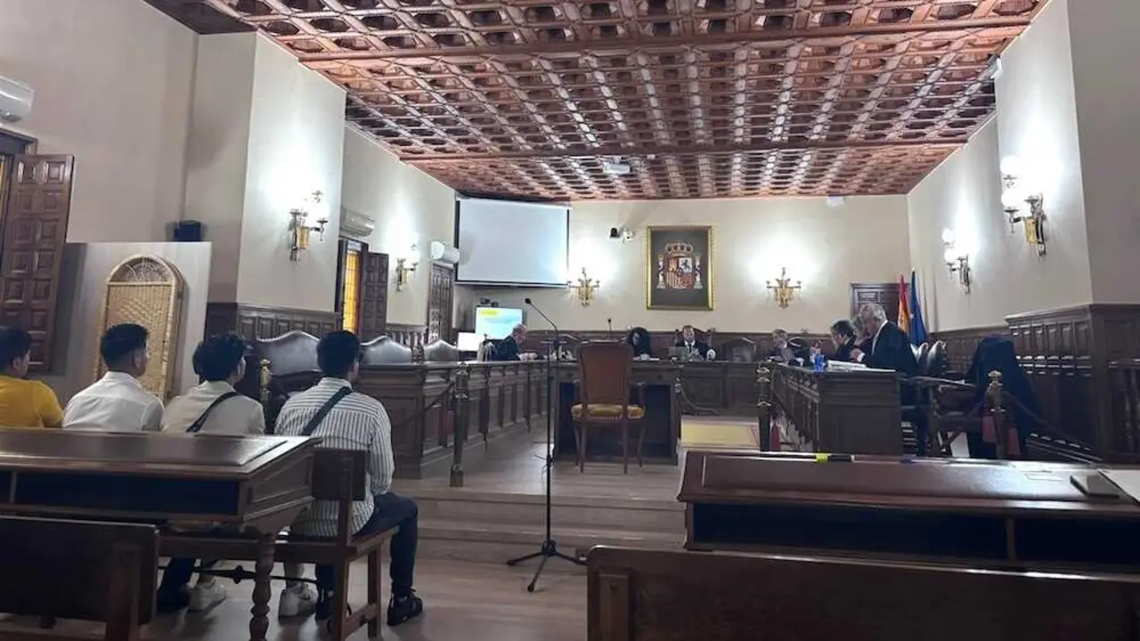 Cruce de acusaciones en el juicio por una reyerta en un bar de Cuenca en 2023