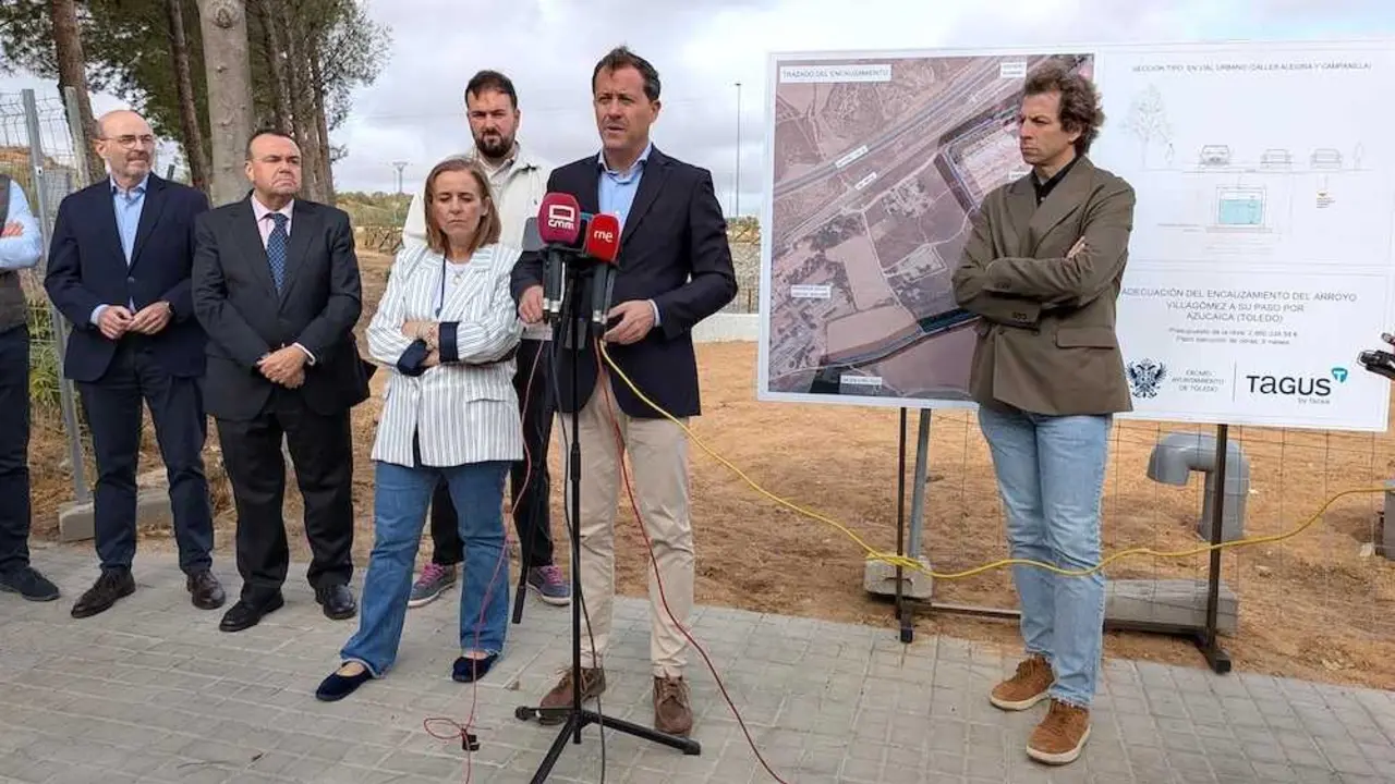 El alcalde de Toledo, Carlos Velázquez, ha informado sobre la canalización del arroyo de Villagómez