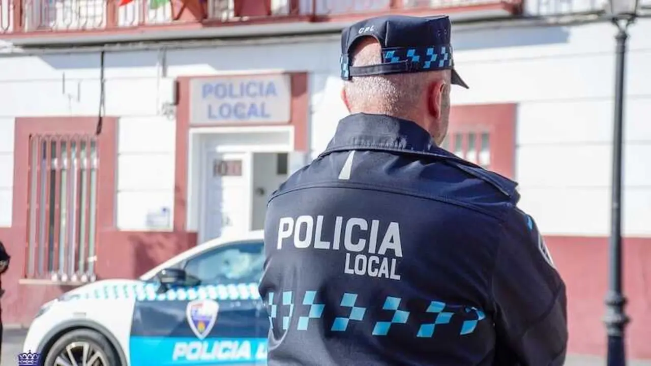 En la imagen de archivo un agente de la Policía Local de Tomelloso (Ciudad Real)