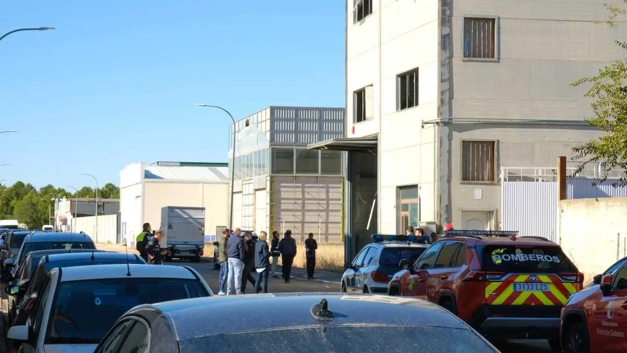 Una trabajadora ha muerto y dos han resultado heridos muy graves en una explosión registrada este lunes en una empresa de tratamiento de residuos sanitarios en Socuéllamos (Ciudad Real) - EP