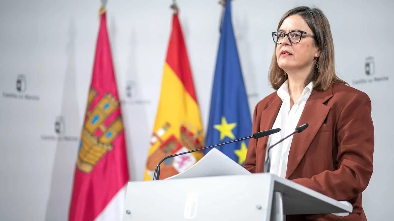 La consejera portavoz del Gobierno de Castilla-La Mancha, Esther Padilla, ha informado en rueda de prensa de los asuntos del Consejo de Gobierno