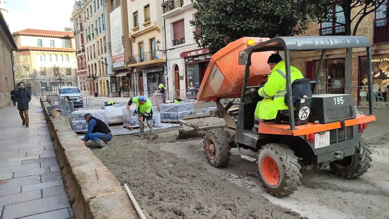 Castilla-La Mancha cierra octubre con 1.427 parados más y 1.460 cotizantes menos