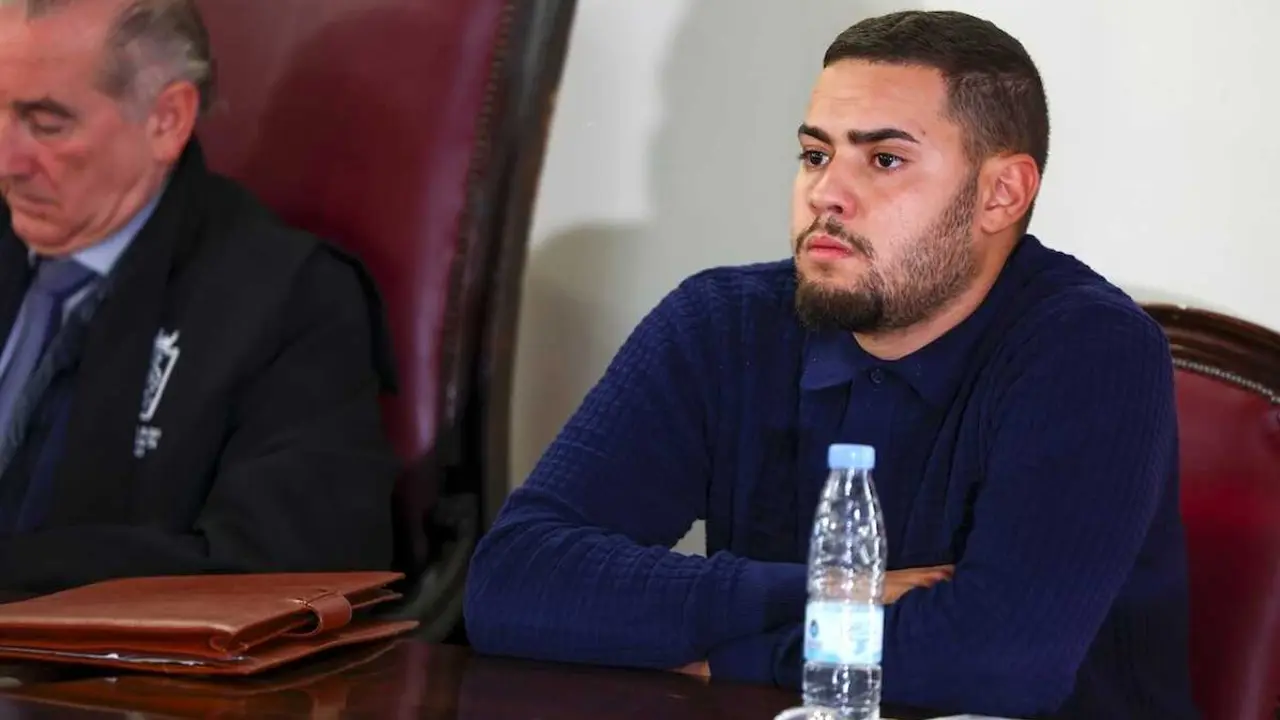 Juicio, con jurado popular en la Audiencia Provincial de Toledo a un acusado de asesinar a otro en Ugena (Toledo), en 2021, tras propinarle varias descargas eléctricas en la cabeza con un dispositivo táser - EFE/Ismael Herrero