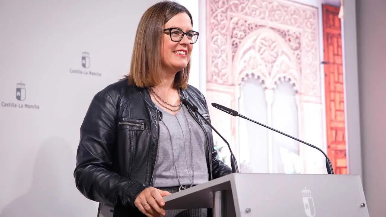 La consejera portavoz del Gobierno de Castilla-La Mancha, Esther Padilla, ha informado en rueda de prensa de los asuntos del Consejo de Gobierno