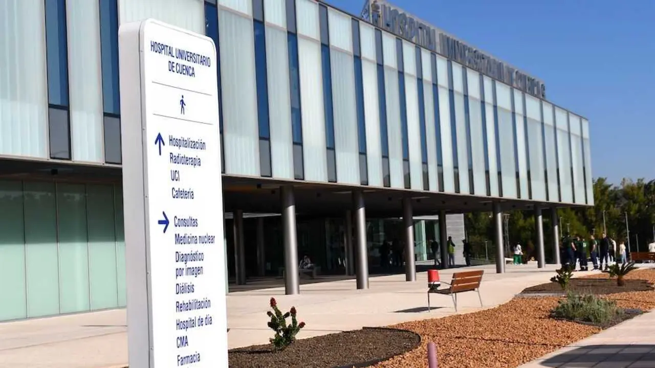 El bus urbano se adapta a horarios de los trabajadores del nuevo hospital de Cuenca