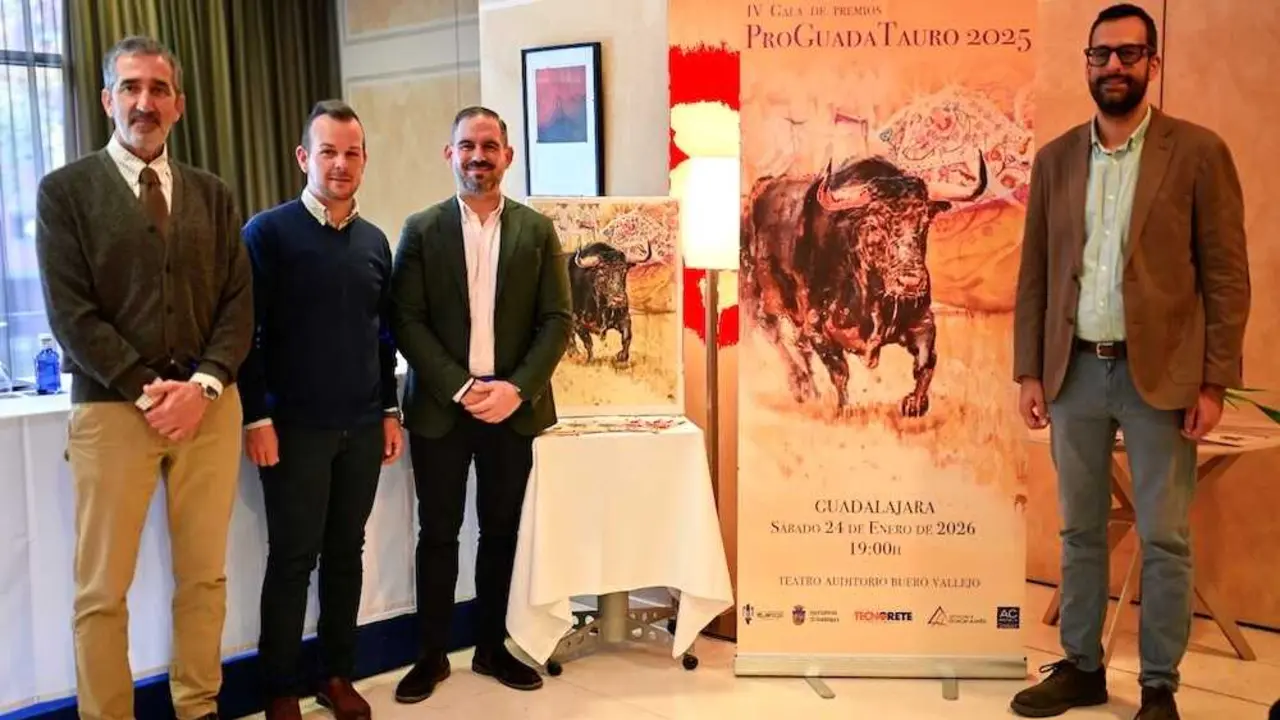 El torero Fernando Robleño, Medalla de Oro en la IV Gala ProGuadaTauro 2025