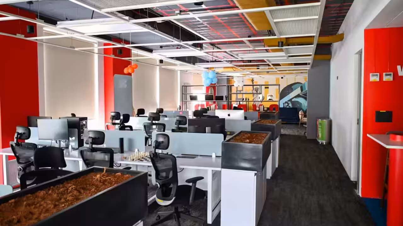  Mamparas de oficina, la solución para incrementar la productividad en empresas 