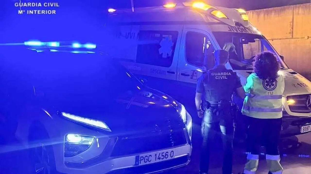 Dos guardias civiles afectados al rescatar a dos personas atrapadas en un incendio en Illescas (Toledo)