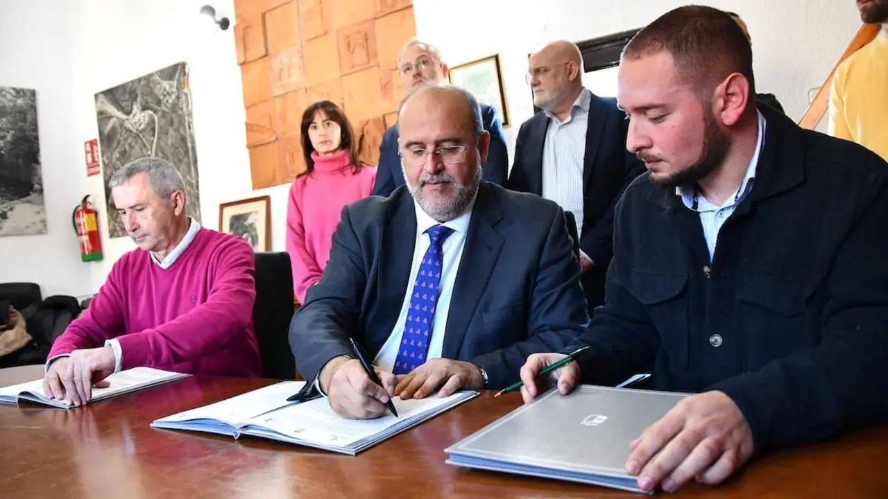 La Junta impulsa una norma urbanística de carácter comarcal con pruebas en Letur y Mira