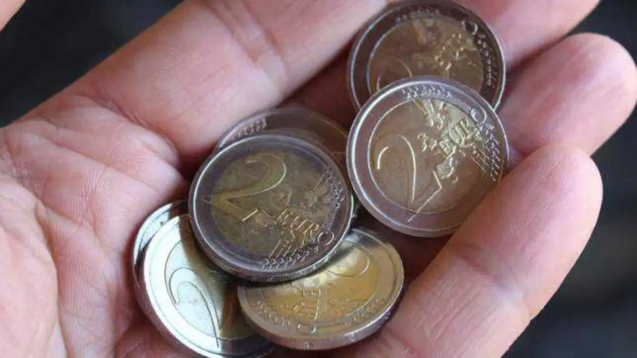 Así pueden robarte el coche utilizando solo una moneda: ya hay varias víctimas