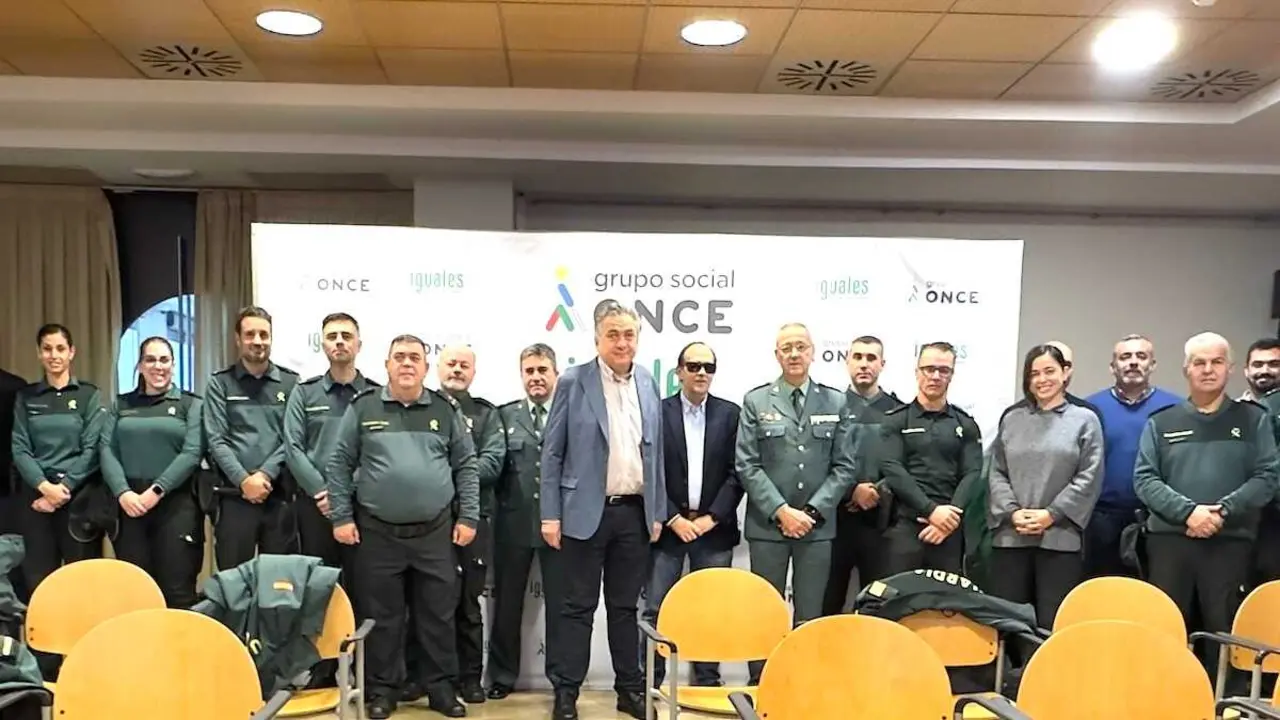 La ONCE y la Guardia Civil refuerzan su cooperación para mejorar la atención inclusiva
