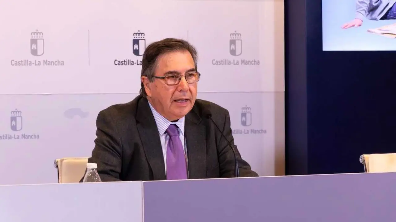 El director general de Salud Pública, Joaquín Torres, ha dado a conocer que en Castilla-La Mancha actualmente, la tasa de incidencia de Infecciones Respiratorias en la semana 48 se sitúa en 772 casos por 100.000 habitantes, con estabilidad en las hospitalizaciones.