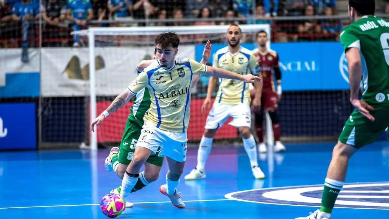 Derrota del Viña Albali Valdepeñas en Torrejón pese a su dominio ofensivo (2-0)