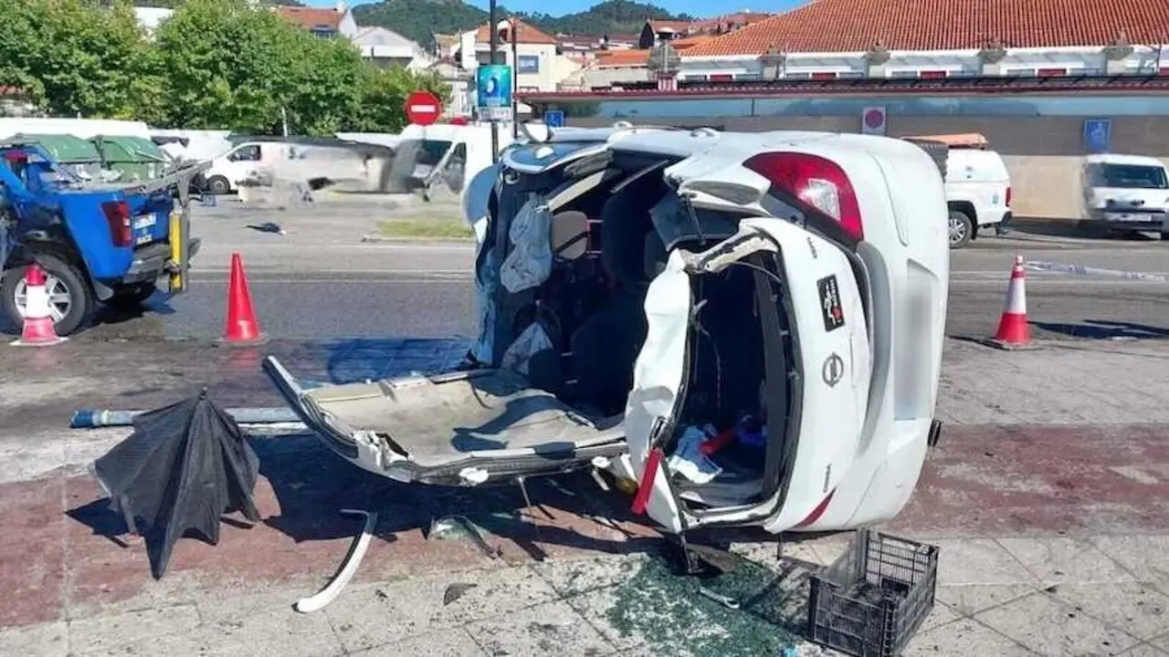 accidente de tráfico, choque, colisión, accidente múltiple