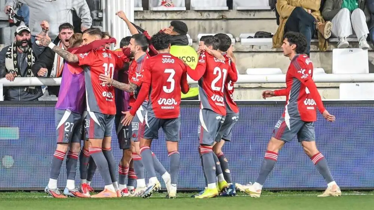 Jefté decide en un córner y da al Albacete un triunfo vital en El Plantío (0-1)