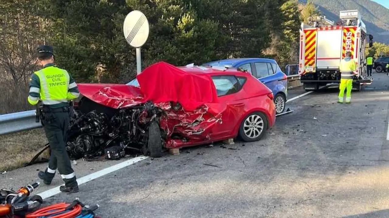 accidente de tráfico, choque, colisión múltiple,