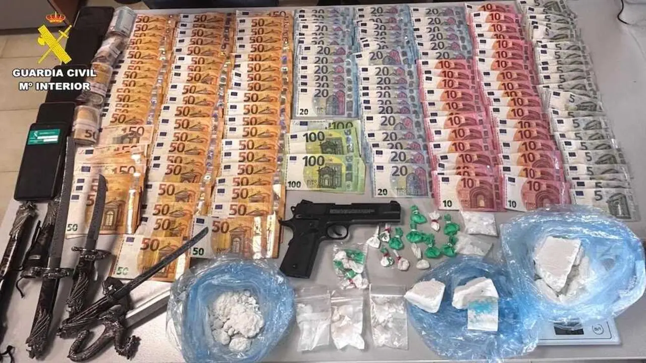 Desarticulados dos puntos de venta de drogas en Villarrobledo (Albacete) con ocho detenidos