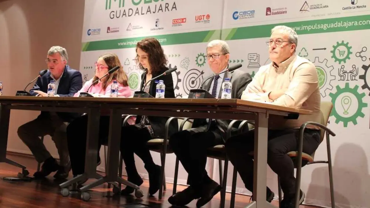En la imagen un instante de la celebración del IV Foro de Relaciones Laborales de la provincia de Guadalajara celebrado este viernes