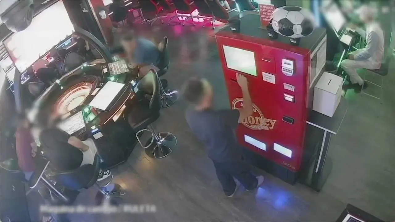 Siete detenidos por robar en m&aacute;quinas de apuestas a plena luz del d&iacute;a en Toledo