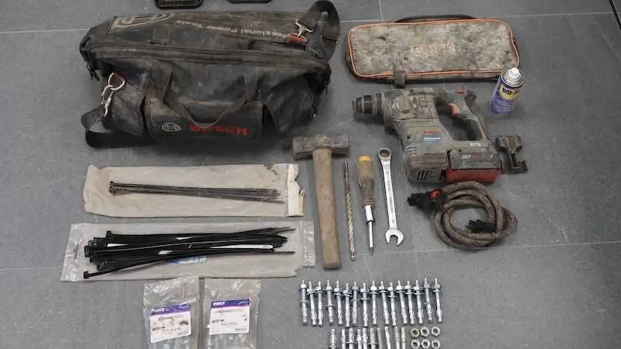 Detenido 'in fraganti' mientras sustra&iacute;a casi dos toneladas de cobre en Cuenca