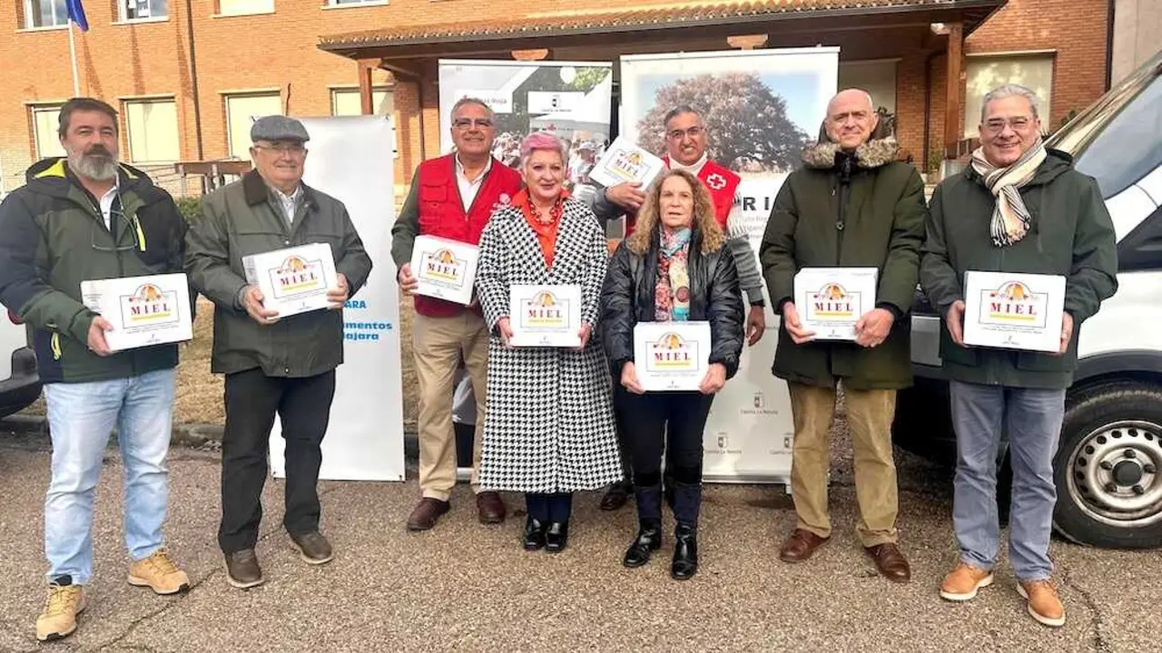 La Junta dona 180 kilos de miel a organizaciones sociales de Guadalajara