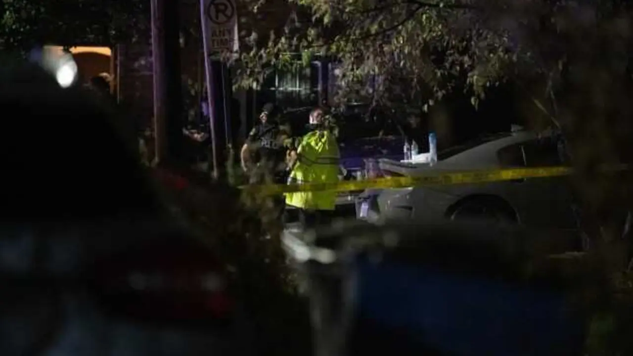 Entra en casa de sus vecinos y asesina a tiros a 3 adultos y a un beb&eacute; de un a&ntilde;o, polic&iacute;a, cad&aacute;ver, tiroteo,