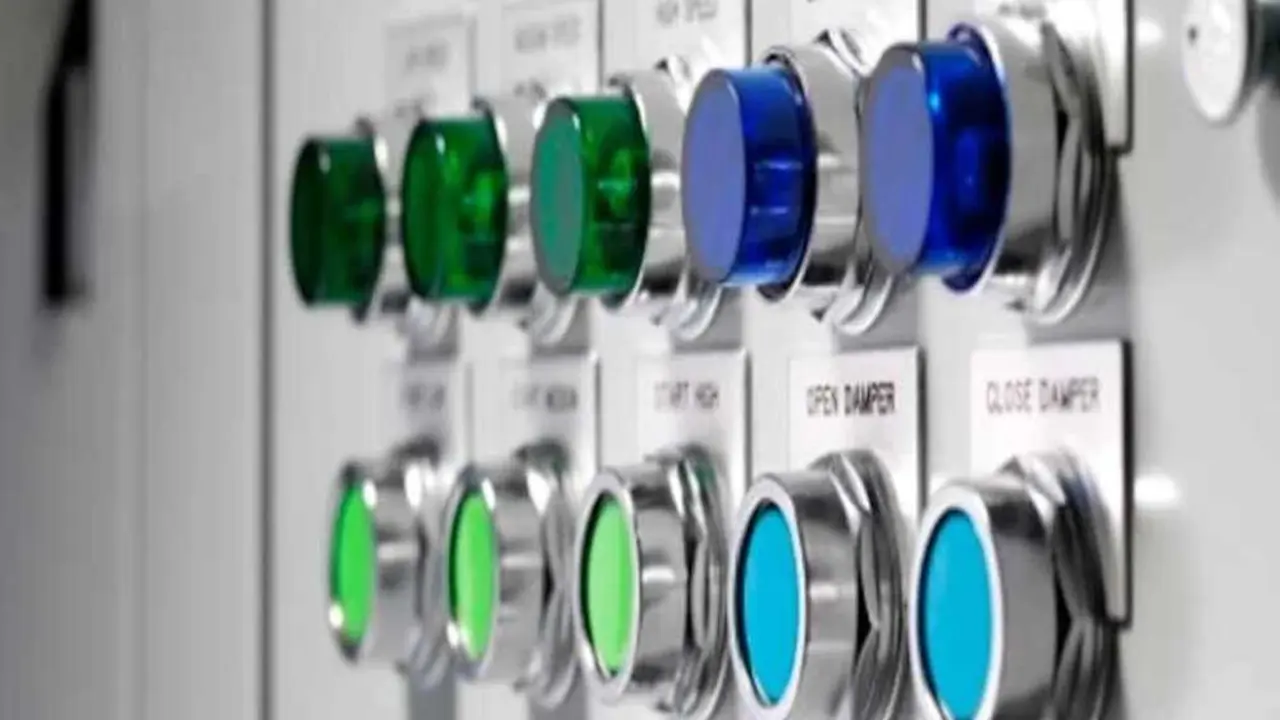 De los paneles de control a los dispositivos sin contacto: el futuro de los botones en la automatizaci&oacute;n