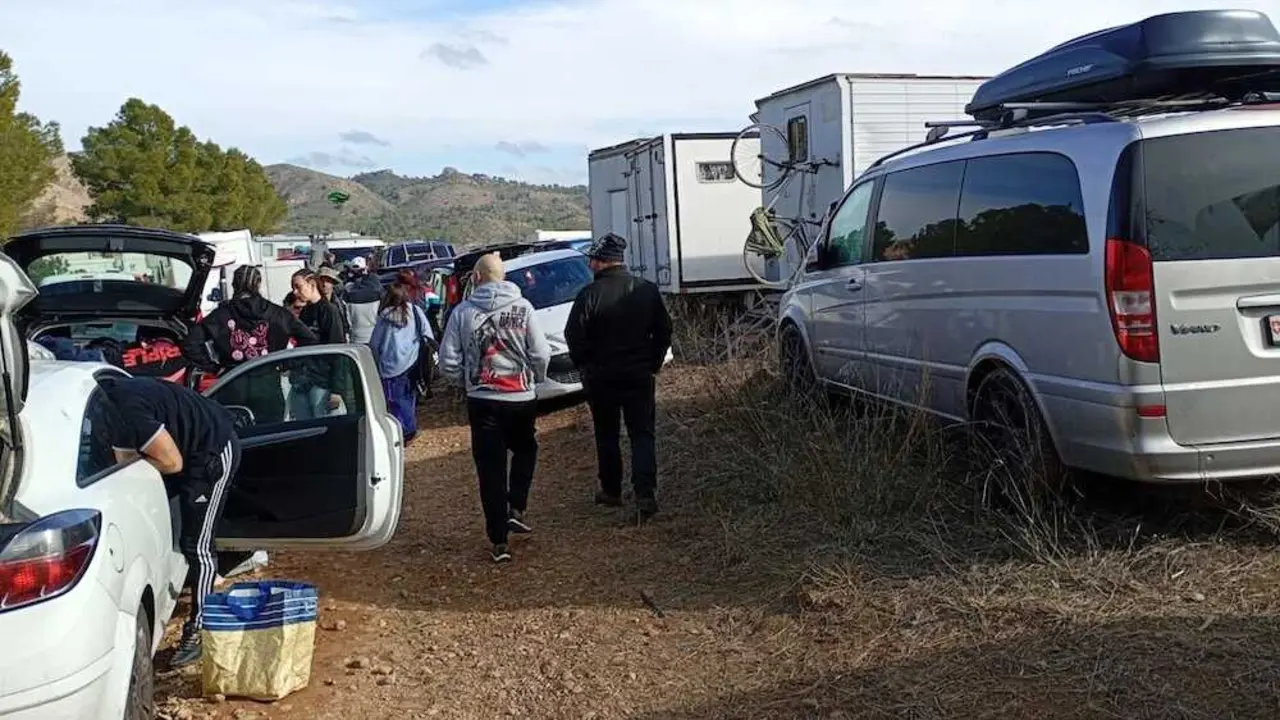 La macro rave del embalse del Cenajo en F&eacute;rez (Albacete) se desmantela tras una semana y miles de asistentes - EP