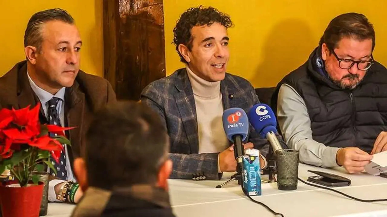 V&iacute;ctor Puerto anuncia su retirada con una gira de despedida en su XXXI aniversario