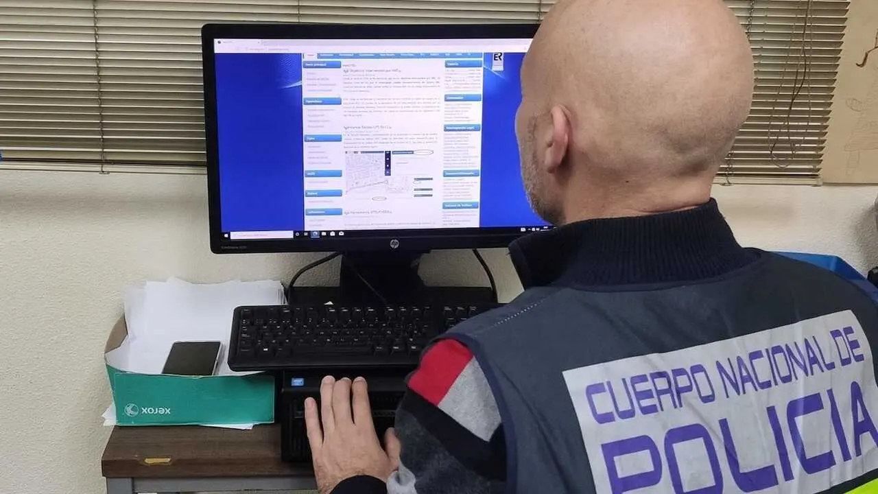 Un detenido por simular ser v&iacute;ctima de un robo con violencia e intimidaci&oacute;n, investigaci&oacute;n, Polic&iacute;a Nacional,