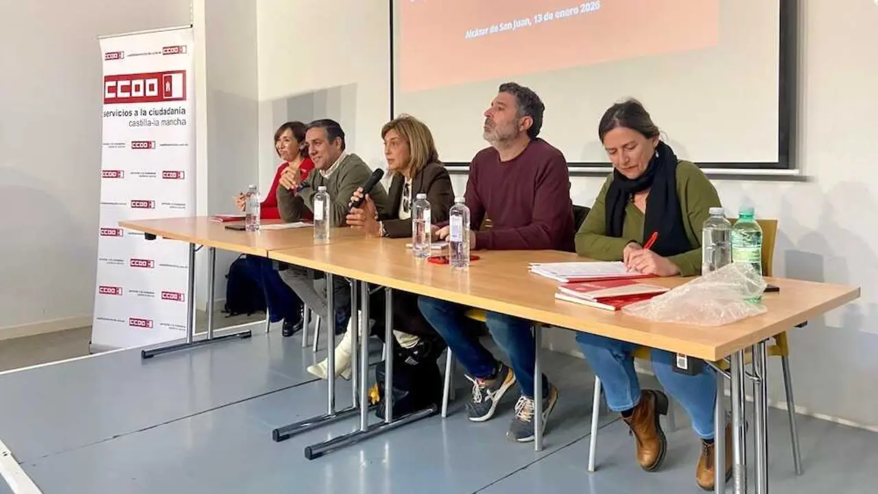 CCOO urge a la Junta a firmar el nuevo convenio del personal laboral tras cuatro a&ntilde;os