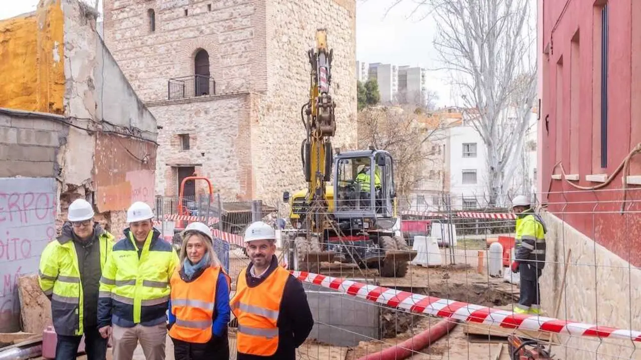 Avanzan las obras de renovaci&oacute;n de la red de saneamiento de la calle Salazaras de Guadalajara