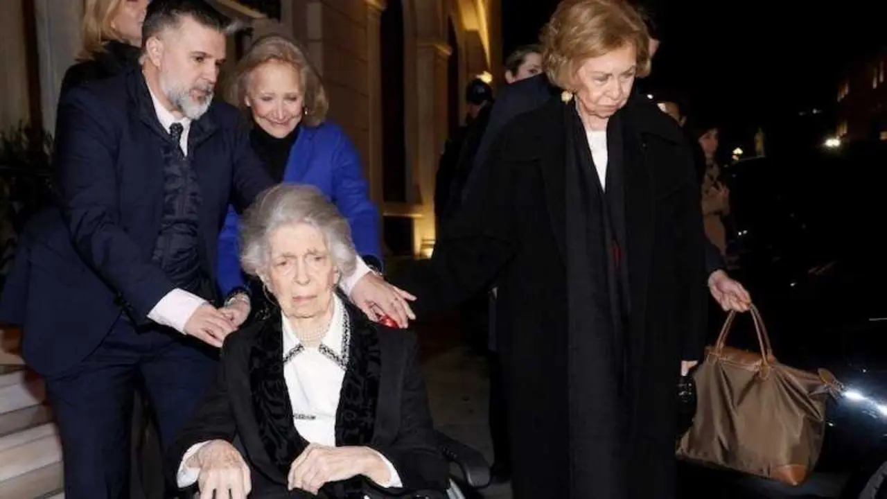Alarma en Zarzuela por lo ocurrido con la reina Sof&iacute;a en los &uacute;ltimos segundos de vida de Irene de Grecia