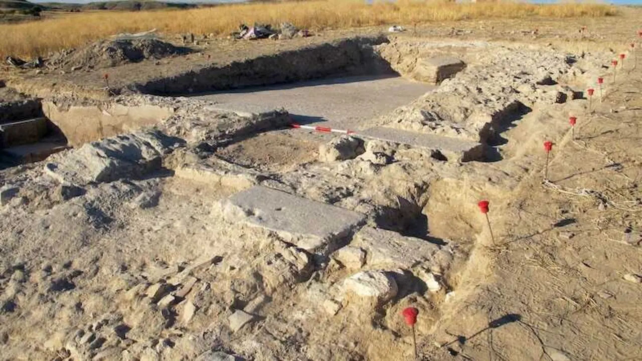 Driebes busca fondos para garantizar excavaciones en el yacimiento de Caraca