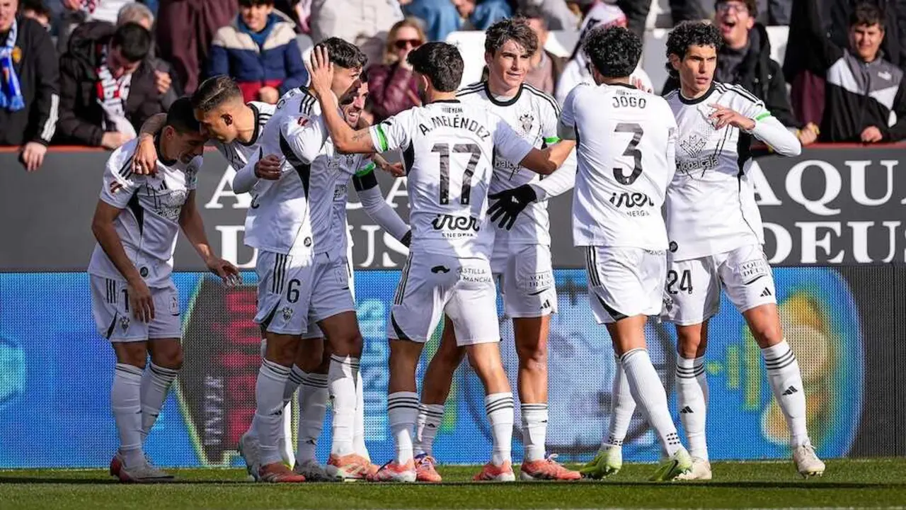 Agus Medina y Jeft&eacute; impulsan al Albacete y agravan la crisis del Zaragoza (2-0)