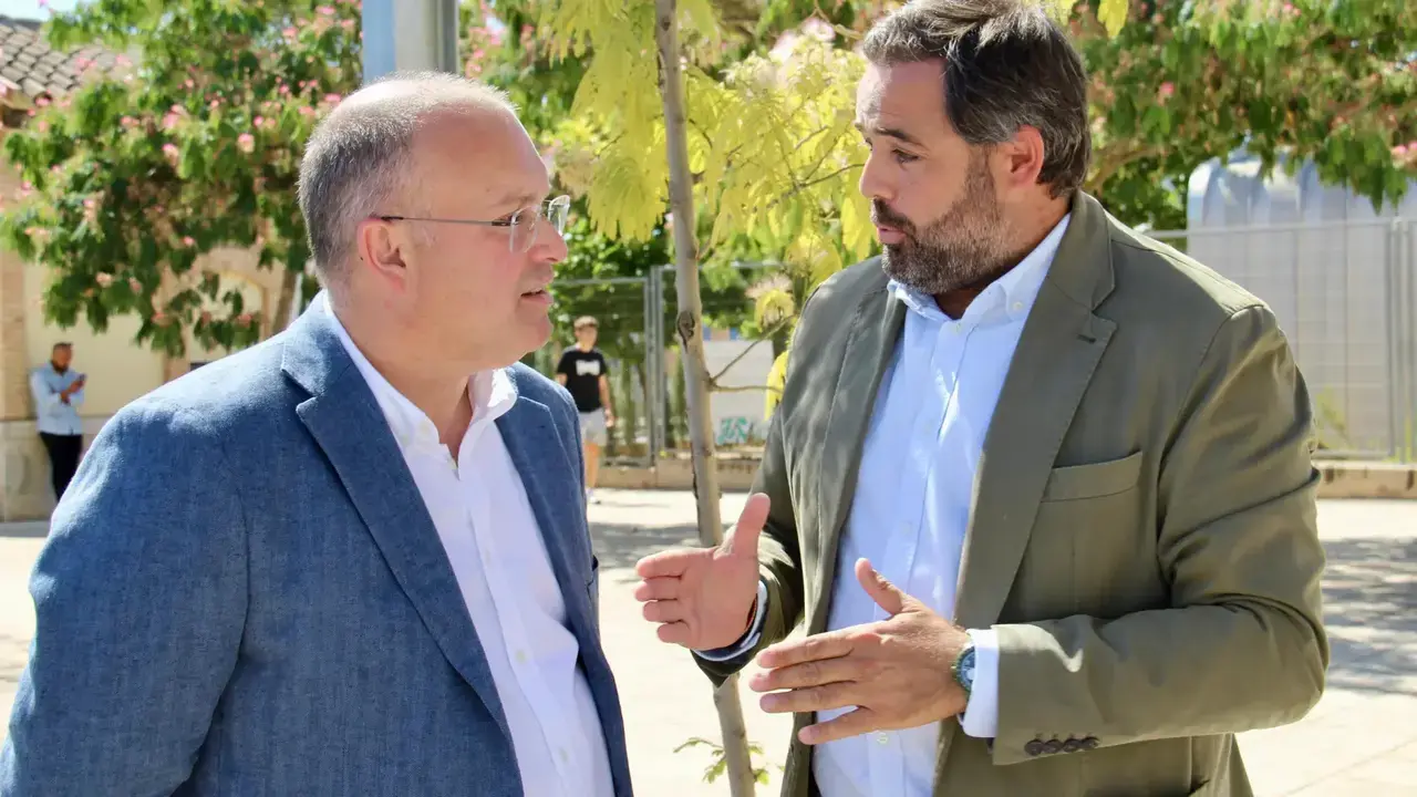 El secretario general del PP, Miguel Tellado, en una imagen de archivo junto al presidente del PP en Castilla-La Mancha, Paco N&uacute;&ntilde;ez