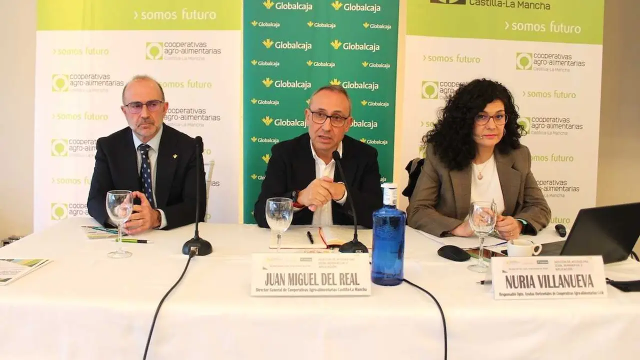 Cooperativas Agro-alimentarias Castilla-La Mancha forma a un centenar de t&eacute;cnicos en la PAC 2026