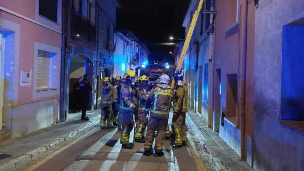 Encuentran a una mujer muerta encerrada en su casa tras un extra&ntilde;o incendio