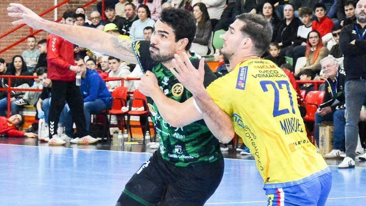 El REBI Cuenca tumba al Caser&iacute;o Ciudad Real en un derbi de infarto - Fotograf&iacute;a: J.A. Lillo