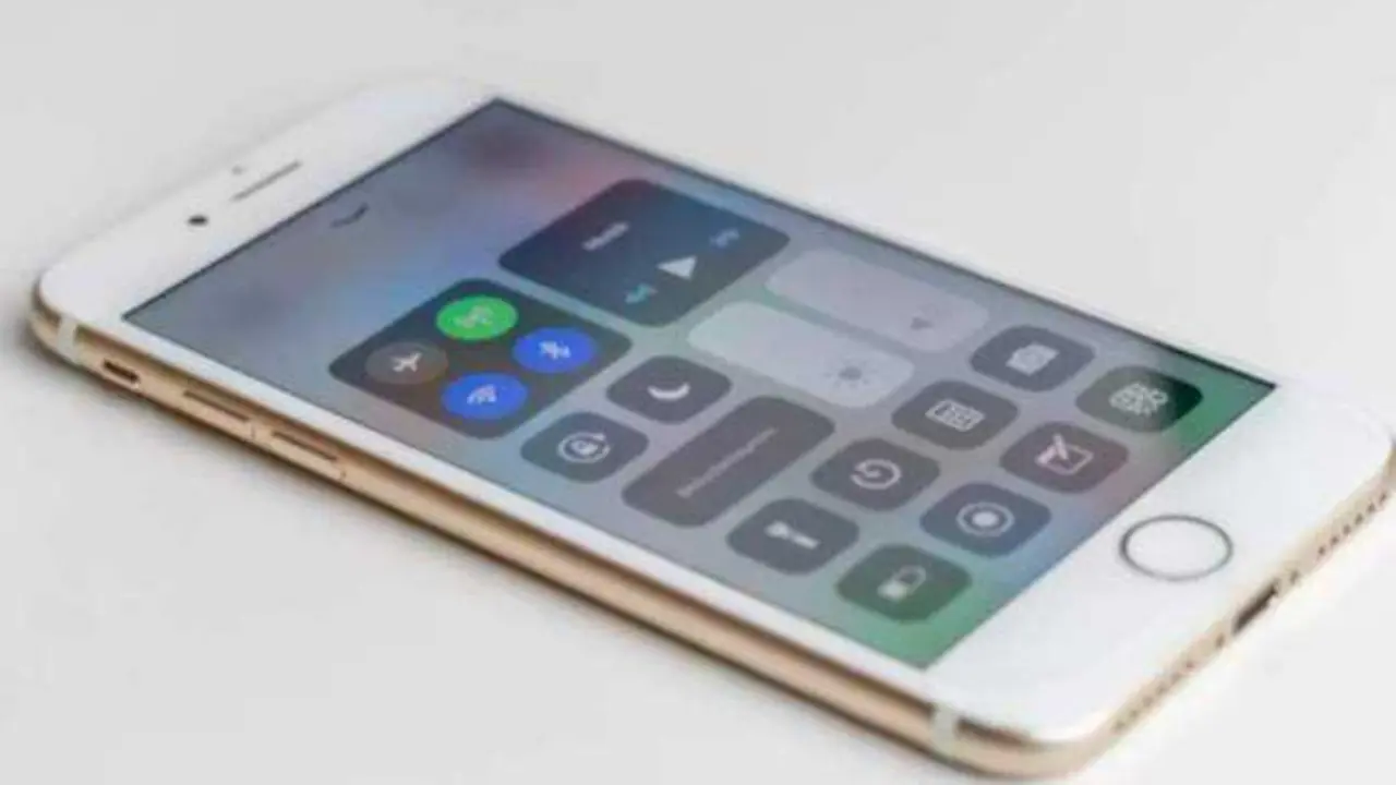 Peligro en tu m&oacute;vil: esta funci&oacute;n activada te convierte en el blanco de estafadores