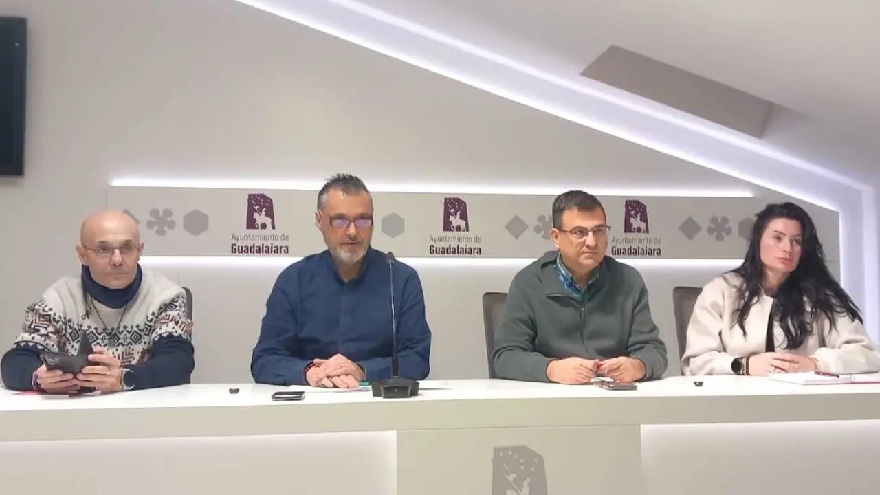 El Comit&eacute; de Autobuses de Guadalajara exige que dimita Ana Guarinos