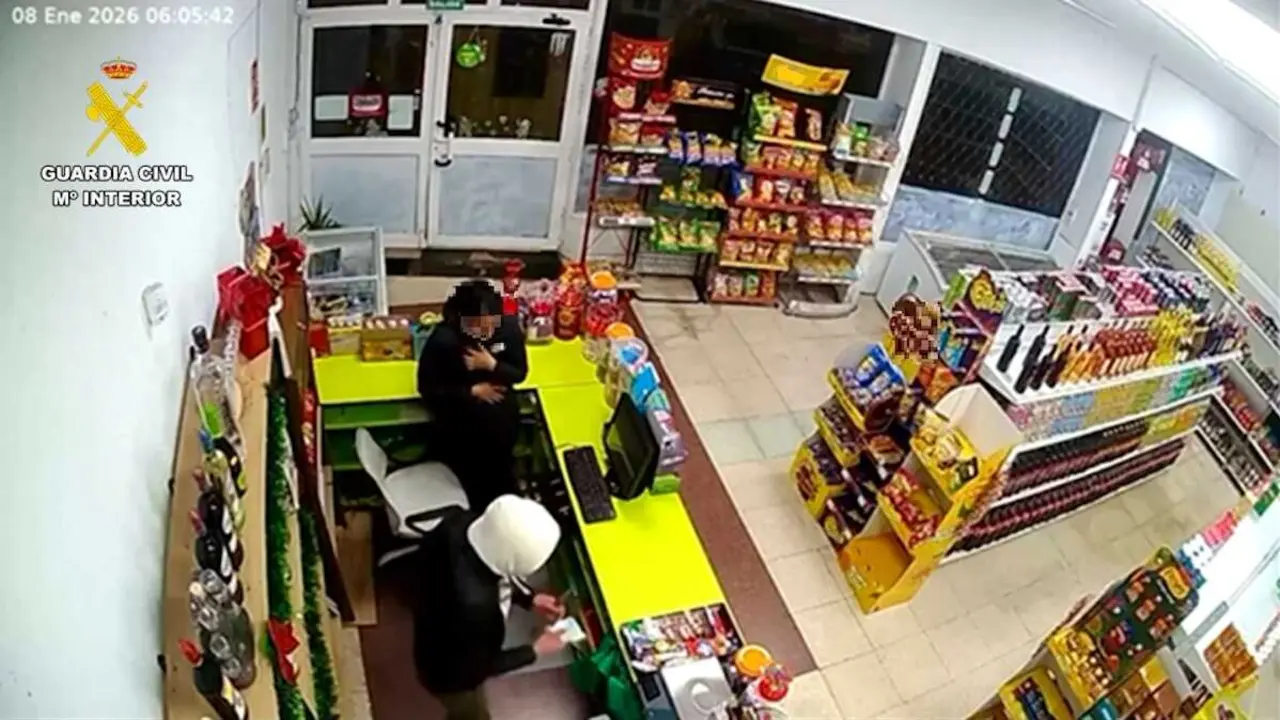 Atraca un 24 horas en Tomelloso (Ciudad Real), huye a Madrid y acaba detenido