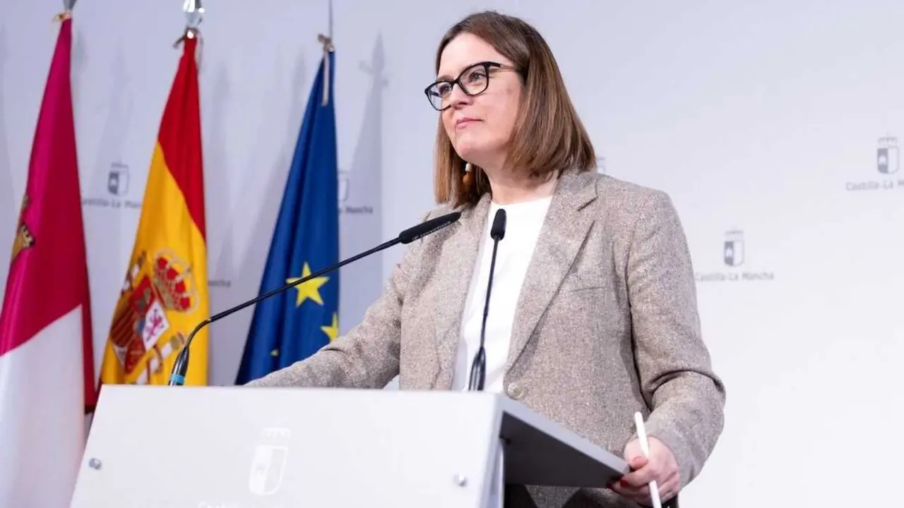 La consejera portavoz del Gobierno de Castilla-La Mancha, Esther Padilla, ha informado en rueda de prensa de los asuntos del Consejo de Gobierno
