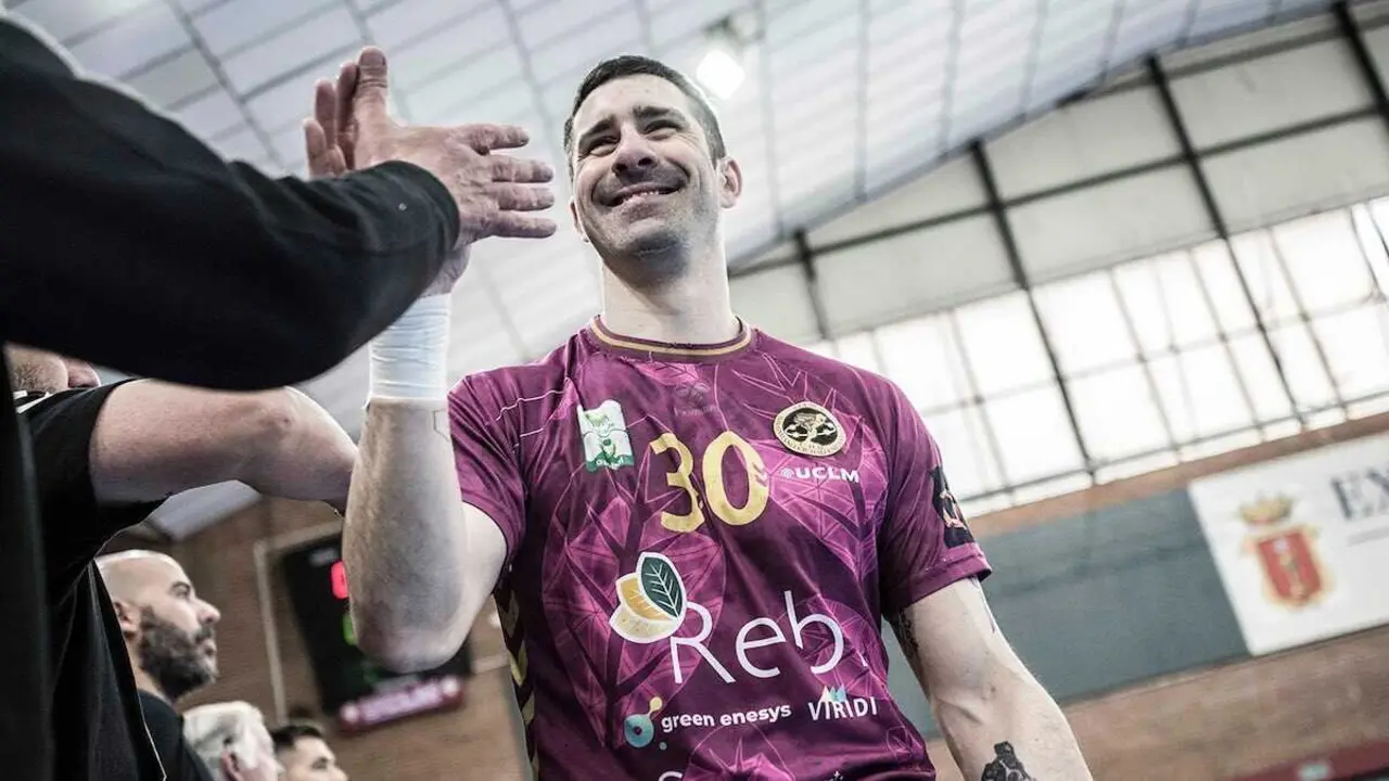 El argentino Fede Pizarro renueva dos a&ntilde;os m&aacute;s con el REBI Cuenca