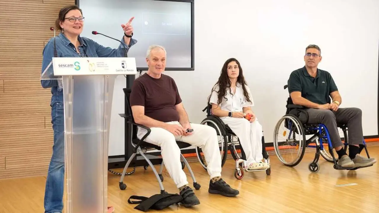 Expacientes acompa&ntilde;an a nuevos lesionados en Parapl&eacute;jicos de Toledo